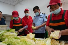 六安市裕安區開展校園食物平安專項檢查 建牢師